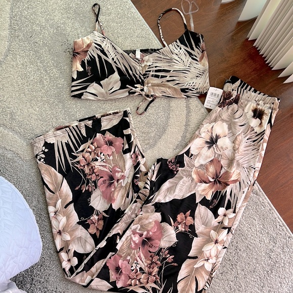Windsor Pants - Two piece set. Tropical styles